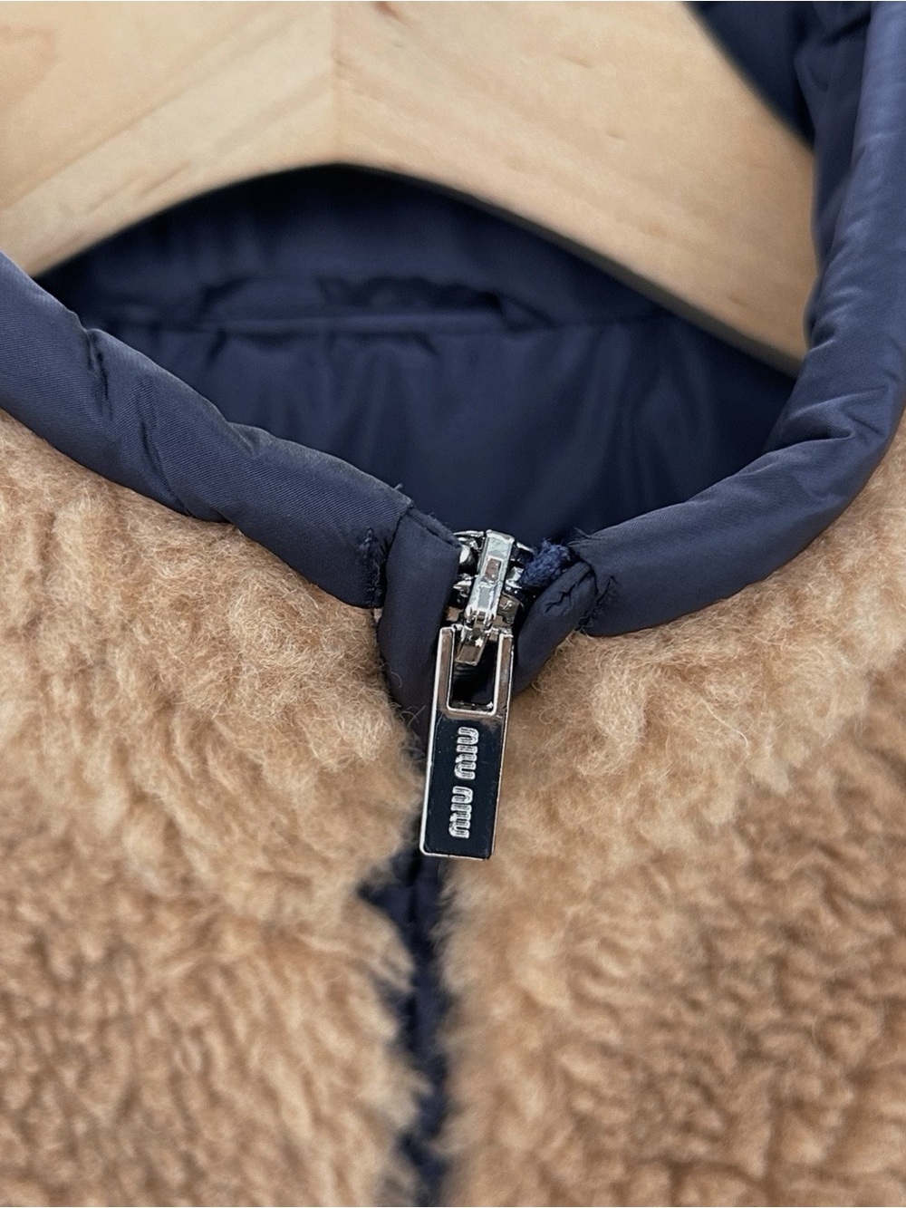 NWOT Miu Miu Teddy Down Vest in Camel, Size 40 - Picture 3 of 9